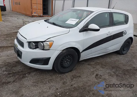2013 Chevrolet Sonic Ls Auto из США, поврежденный, VIN 1G1JA6SH2D4206564